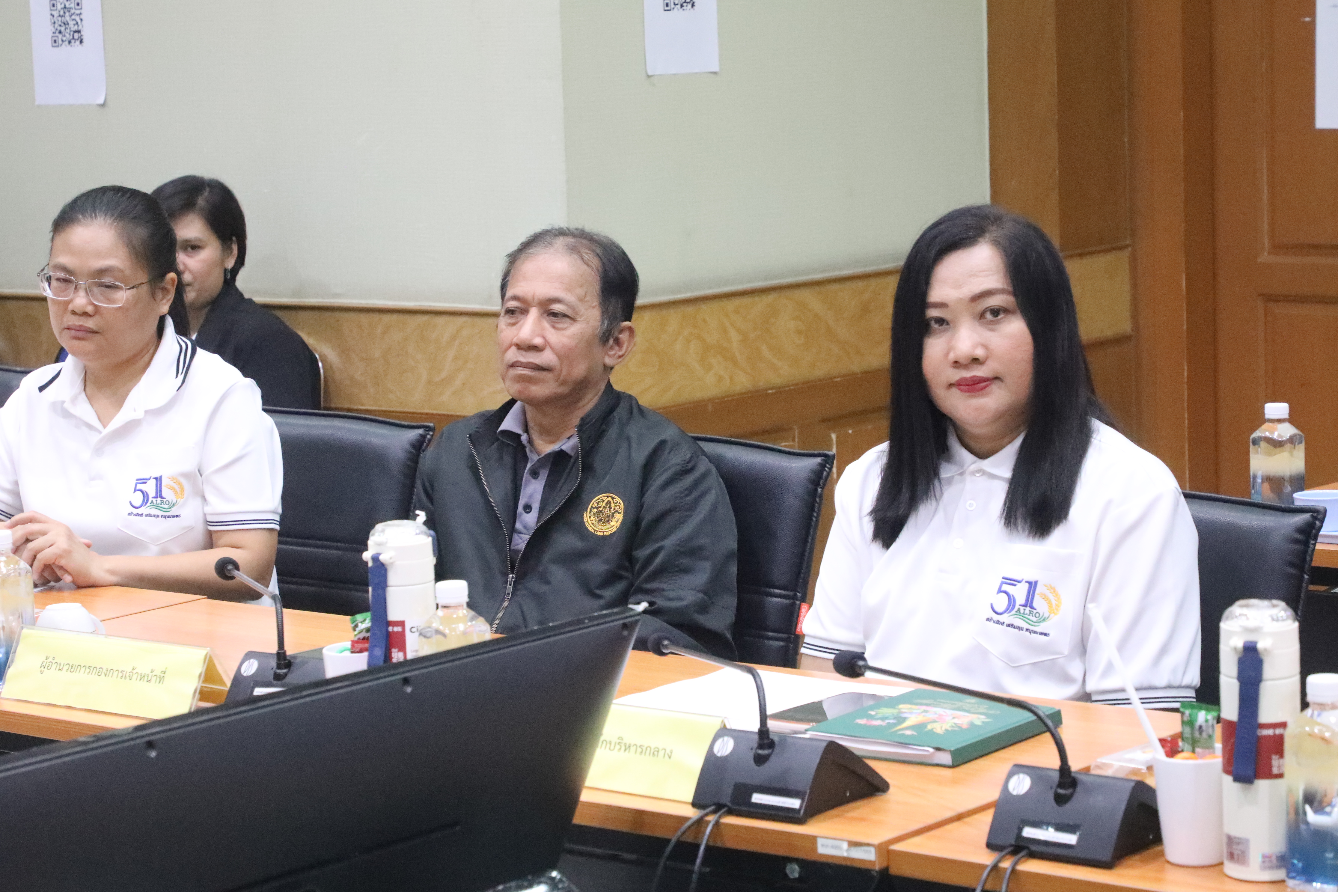 title - รองปลัด กษ. ประชุมสัญจร 5 หน่วยงานภายใต้การกำกับดูแล ณ ส.ป.ก. 